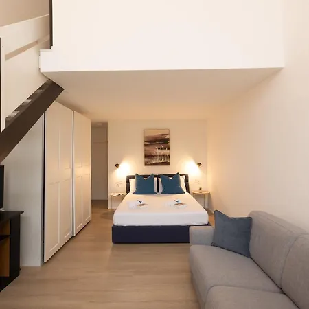 Apartment Blue - X4pax Private Garden In *