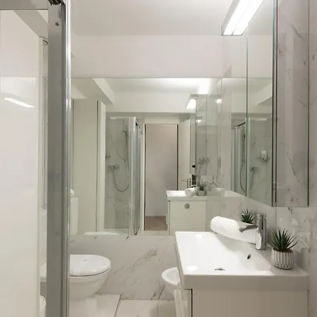 Blue - X4pax Private Garden In Apartment *