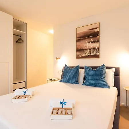 Blue - X4pax Private Garden In Lugano