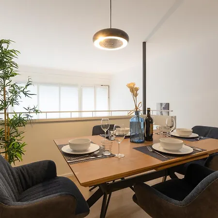 Blue - X4pax Private Garden In *