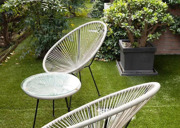 Blue - X4pax Private Garden In *